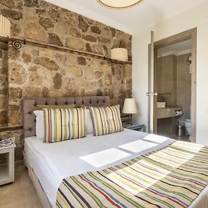 https://glamorous-hotel-room-near-hadrians-gate.allantalyahotels.org